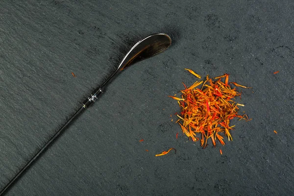 Turkish saffron is the spice many dishes. — Stock Photo, Image