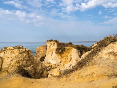 Gale, kumlu plajları kumtaşı sahil şeridine