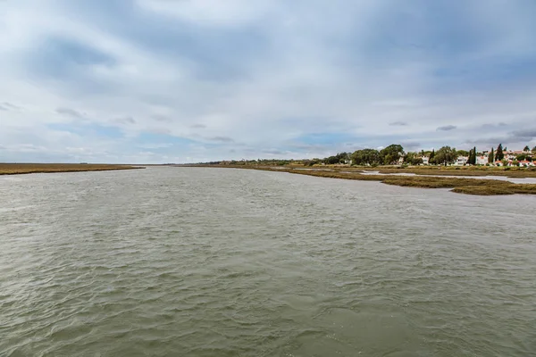 Gilao rivier en wetlands in de buurt van Tavira, Portugal — Stockfoto