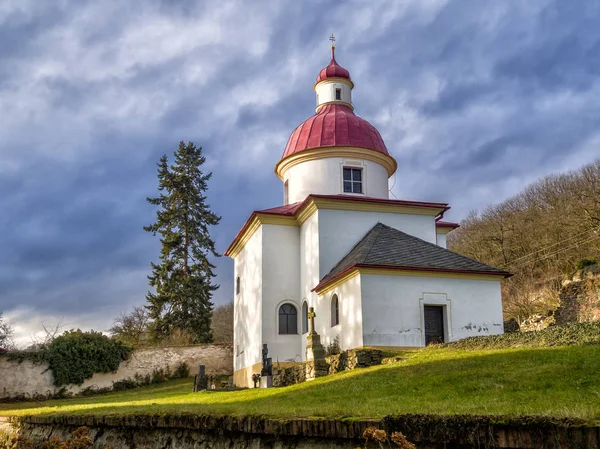 St. Pantaleon Rotunda köyün Pustimer — Stok fotoğraf