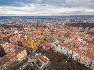 Yukarıdan Prag'dan Zizkov semtinde görüntülemek.