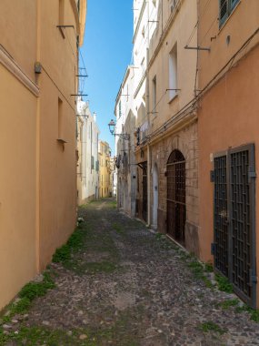 Alghero, Sardinya Adası atmosferini