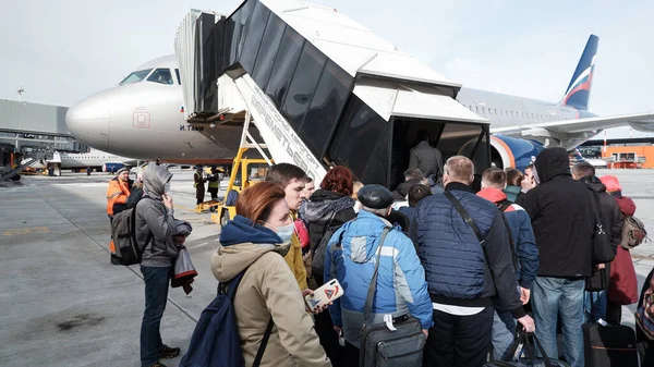 Москва Россия Марта 2020 Года Посадка Самолет Airbus A320 Аэрофлот — стоковое фото