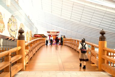 Tokyo, Japonya: Haneda Havalimanı HND 'deki Nihonbashi Köprüsü, Yoshino servisinden küçültülmüş kopya
