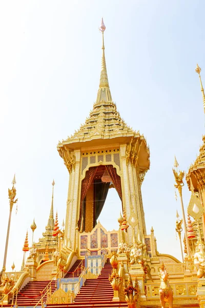 Bangkok, Tajlandia - 04 listopada 2017 r.; Piękny Royal Gold Crem — Zdjęcie stockowe