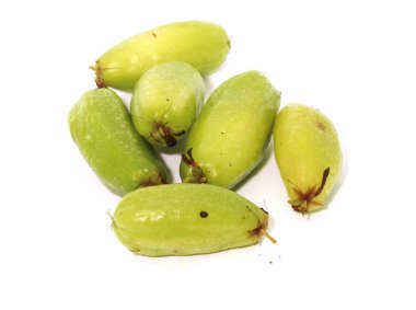 Grup taze closeup Bilimbi, Averhoa bilimbi Linn üzerinde beyaz ba