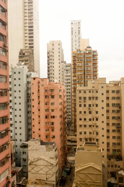 Hongkong binalarda turuncu çatılarına manzara