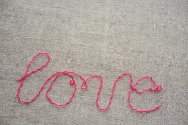 Sevgililer Günü arkaplanında sevgili için aşk yazılıydı. 