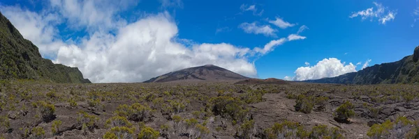 Le piton de la fornaise, reunion island — стоковое фото