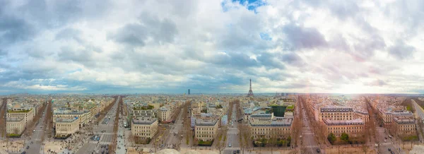 Fransa Nın Paris Kentindeki Haussmanya Binaları Eyfel Kulesi Nin Panoramik — Stok fotoğraf