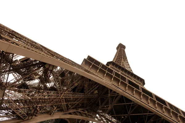 Vista Ángulo Bajo Majestuosa Torre Eiffel Aislada Blanco París Francia — Foto de Stock