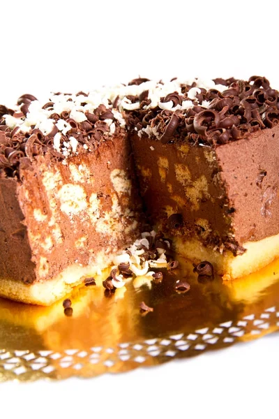 Schokoladenkuchen mit Schokoladenspänen — Stockfoto