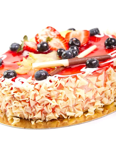 Cake with fresh fruit decoration — Stock Photo, Image