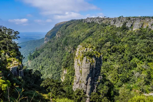The Pinnacle rock una roccia di quarzite molto alta in Sabie Graskop Mpumalanga Sud Africa — Foto Stock