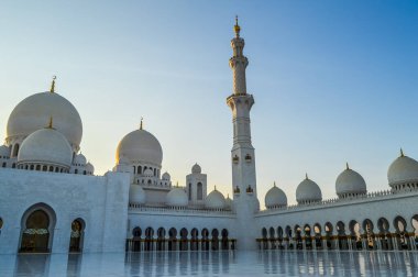 Beyaz Marbel Şeyh Zayed Büyük Cami, Abu Dabi Birleşik Arap Emirlikleri