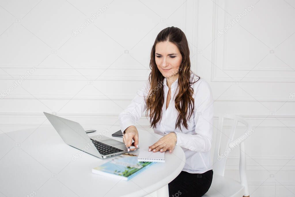 Girl working on laptop, Manager, freelancer, Internet use