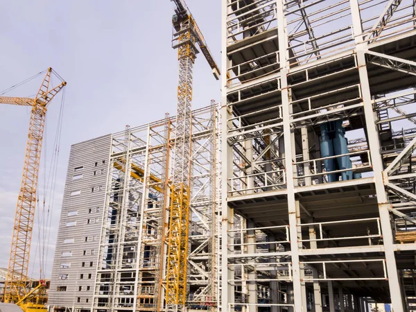 Den Bau einer Anreicherungsfabrik. Bergbau- und Verarbeitungsanlage. Bergbau. Petrikow Bezirk, Republik Weißrussland. — Stockfoto