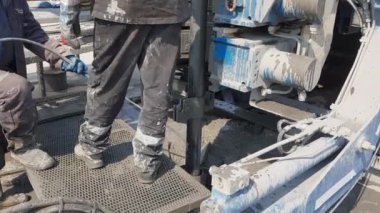 Sondaj kulesi. Derin kuyular kazıyoruz. Coring. Endüstriyel Mineral Keşfi. Beyaz Rusya. Salihorsk 2020