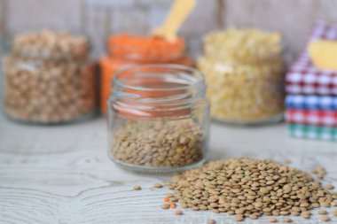 Cam bir kavanozdaki yenilebilir darbelerin arkaplanı