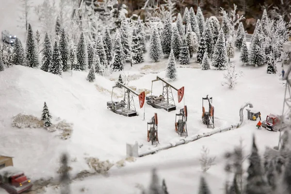 Rig for extraction oil , winter in the mountains — Stock Photo, Image