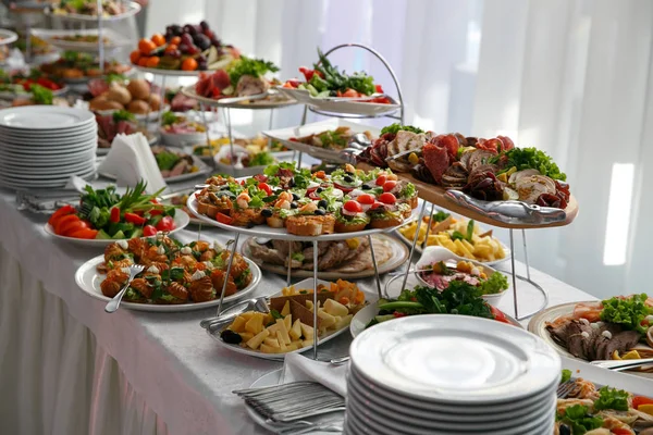 Service Traiteur Table Restaurant Avec Snacks Lors Événement — Photo