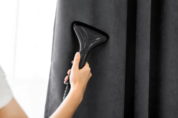 Girl Holds Steamer Curtains Her Hand Cleaning Apartment Macro — Stock Photo, Image