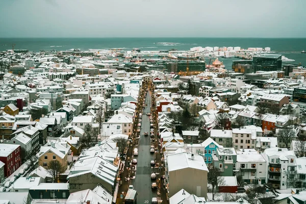 Hlavním Městem Islandu Reykjavík Nejvyššího Bodu Města Pohled Domy Silnici — Stock fotografie