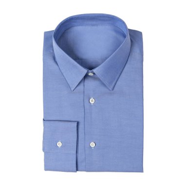 Açık arkaplan üzerine katlanmış mavi klasik gömlek. Şık bir iş adamı için erkek pamuğu gömleği. makro