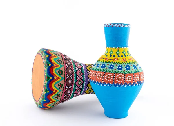 Barevné malované keramiky váza a pohár buben — Stock fotografie