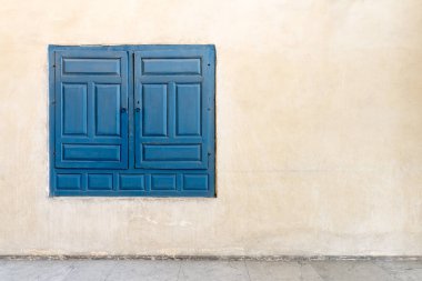 Vintage mavi ahşap katıştırılmış dosya dolabı