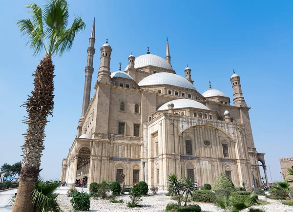 De grote moskee van Muhammad Ali Pasha (Alabaster Moskee), gelegen in de Citadel van Caïro, Egypte — Stockfoto