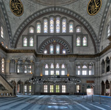 İç Nuruosmaniye Camii, Shemberlitash, Fatih, Istanbul