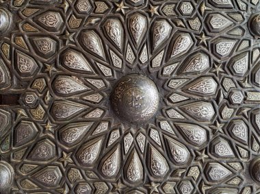 Süsler bronz-plaka süslü kapı, Palace Prince Mohammed Ali Tewfik, Cairo, Mısır