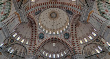 Fatih Camii, Istanbul, Türkiye'de genel bir Osmanlı cami tavan