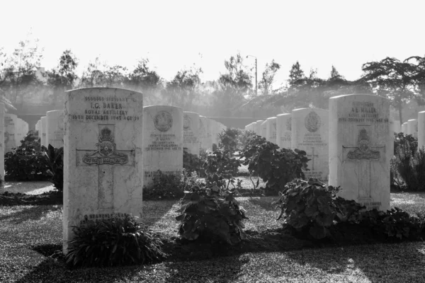 Cementerio de Guerra de la Mancomunidad de Heliópolis, El Cairo, Egipto — Foto de Stock