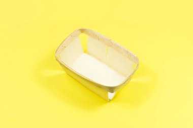 Çevresel tek kullanımlık yemek, kahve ve çay için ahşap eşyalar..