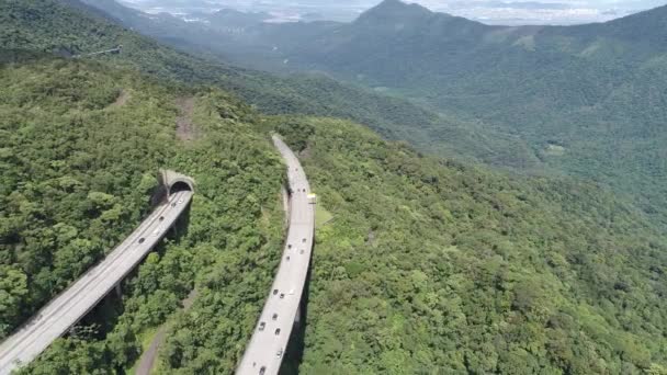 Luchtfoto Van Beroemde Imigrantes Road Zaag Geweldig Landschap Tussen Bergen — Stockvideo