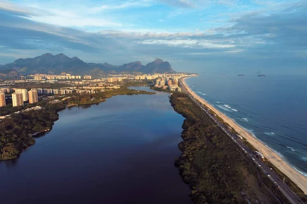 Vista Aérea Pôr Sol Praia Barra Tijuca Cidade Rio Janeiro — Fotografia de Stock