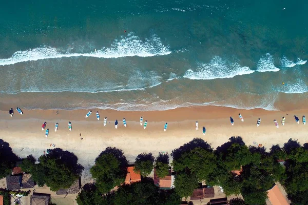 Güneşli bir günde Paraty Körfezi 'nin panoramik manzarası, Rio de Janeiro, Brezilya. Harika bir manzara. Seyahat güzergahı. Tatil seyahati. Tropik seyahat. 