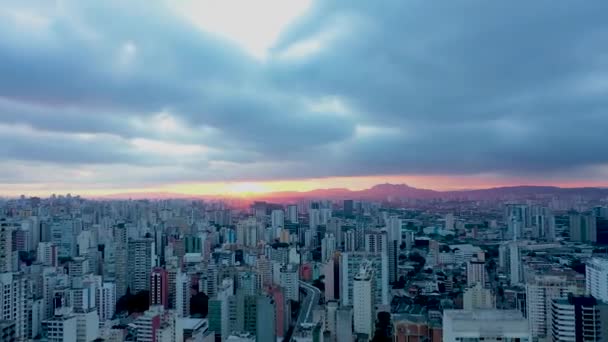 都市生活シーンのパノラマ航空ビュー 素晴らしい風景 — ストック動画