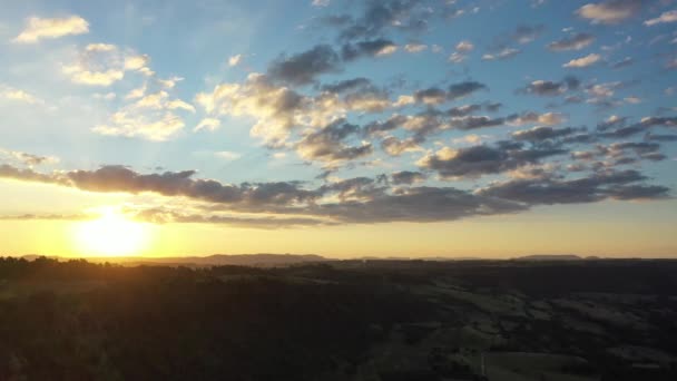 Widok Lotu Ptaka Zachód Słońca Lesie Wiejska Scena Życia Wspaniały — Wideo stockowe