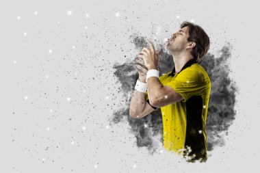 Duman bir patlama dışarı geliyor tenis oyuncusu .