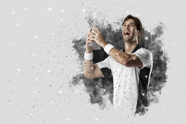 Duman bir patlama dışarı geliyor tenis oyuncusu .