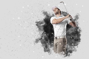 Golf oyuncu duman bir patlama dışarı geliyor
