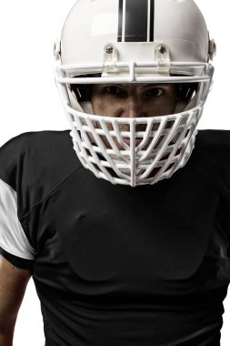 Futbolcu siyah üniforma ile