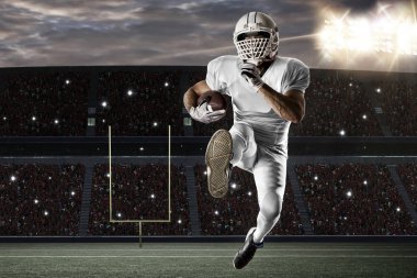 Beyaz üniforma futbolcu