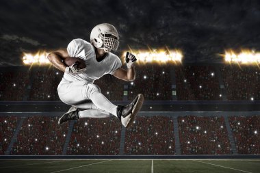 Beyaz üniforma futbolcu