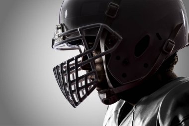 Beyaz üniforma futbolcu