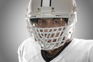 Beyaz üniforma futbolcu