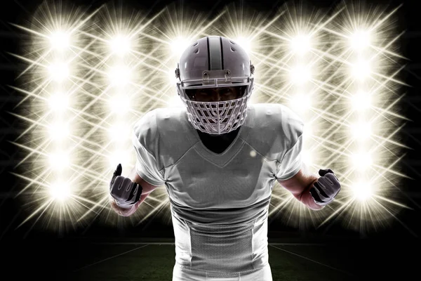 Beyaz üniforma futbolcu